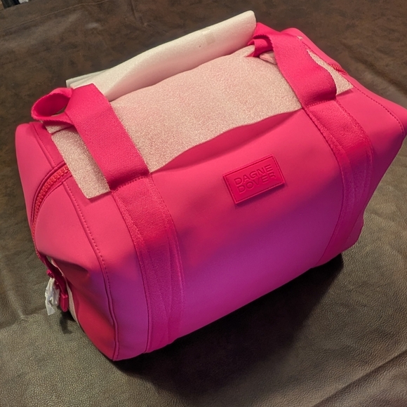 Dagne Dover Large Landon Carryall in Hottest Pink NWT - Picture 11 of 11